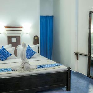Standard Zimmer mit Kingsize-Bett
